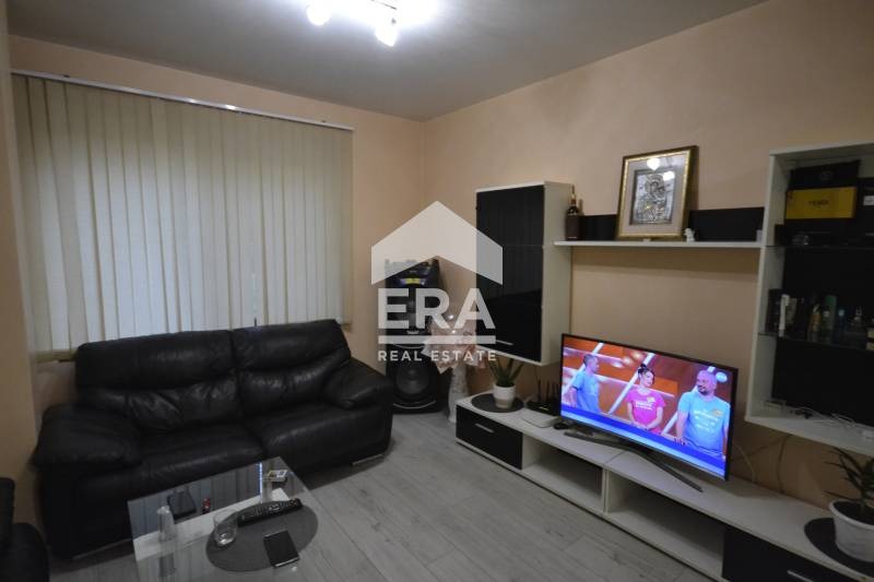 Продава  3-стаен град Хасково , Център , 100 кв.м | 93725837 - изображение [15]