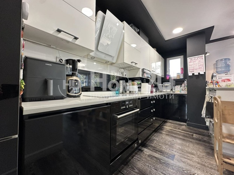 Продава  3-стаен град София , Кръстова вада , 147 кв.м | 31502406