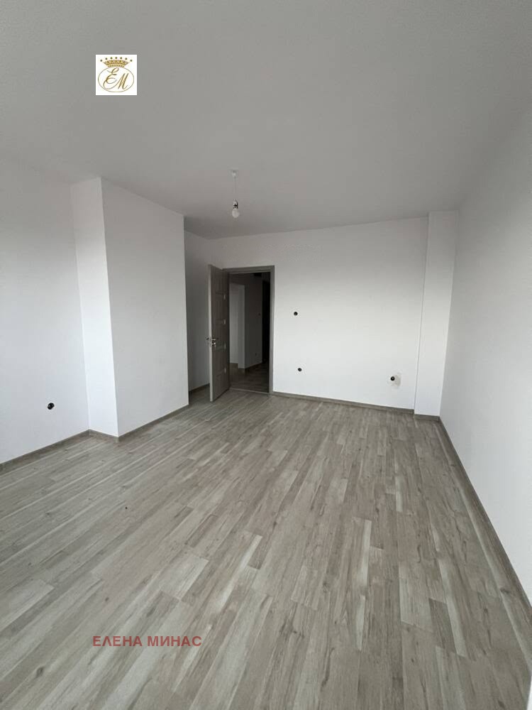 Продава 3-СТАЕН, гр. Шумен, Добруджански, снимка 3 - Апартаменти - 56129093