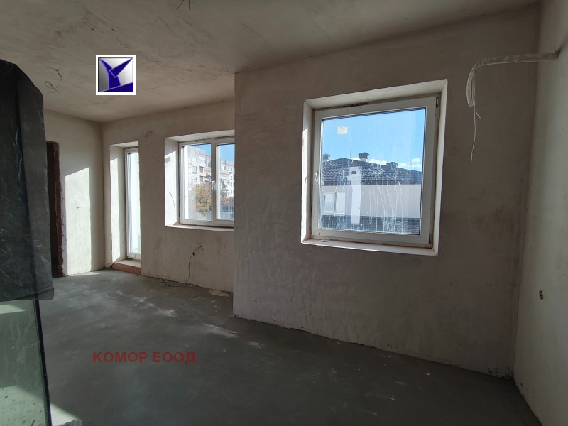 Продава МЕЗОНЕТ, гр. Русе, Център, снимка 13 - Апартаменти - 52218499