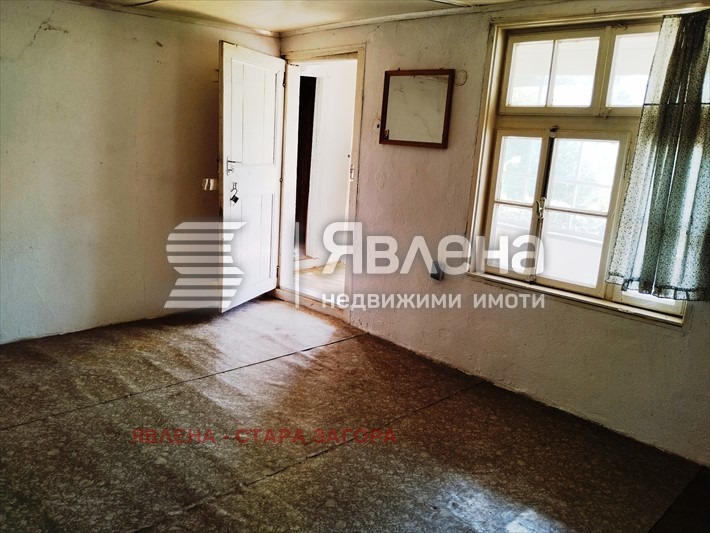 Продава КЪЩА, с. Яздач, област Стара Загора, снимка 6 - Къщи - 52124951