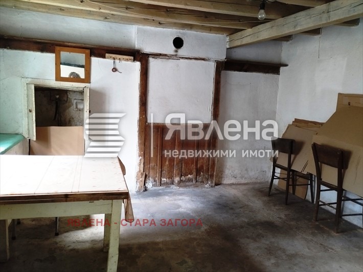 Продава КЪЩА, с. Яздач, област Стара Загора, снимка 4 - Къщи - 52124951