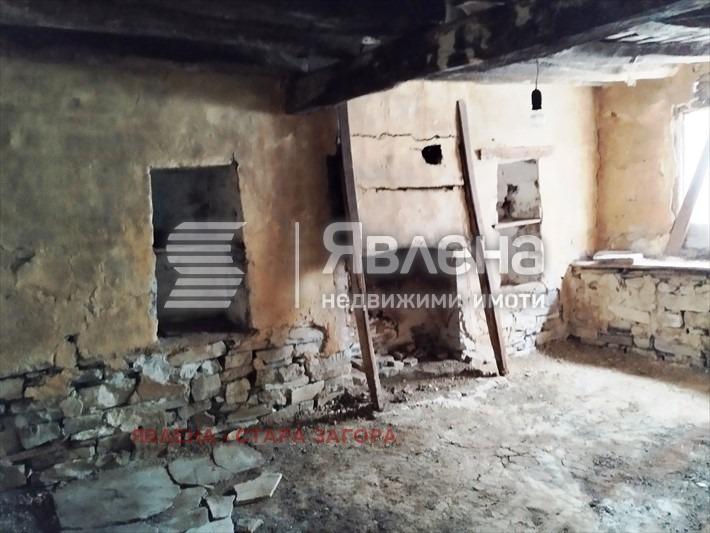Продава КЪЩА, с. Яздач, област Стара Загора, снимка 5 - Къщи - 52124951