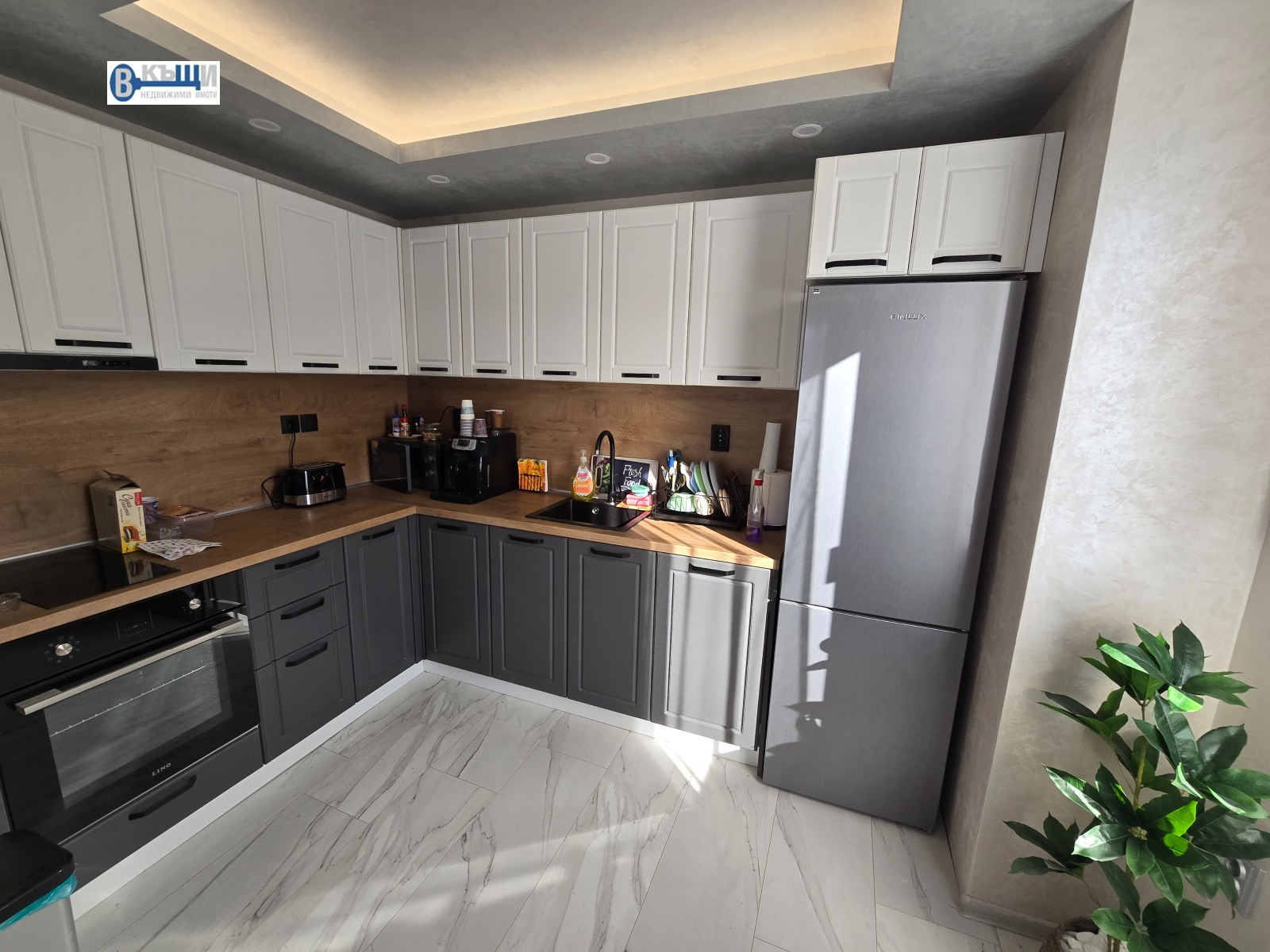 Продава 3-СТАЕН, гр. Велико Търново, Колю Фичето, снимка 6 - Апартаменти - 53645472