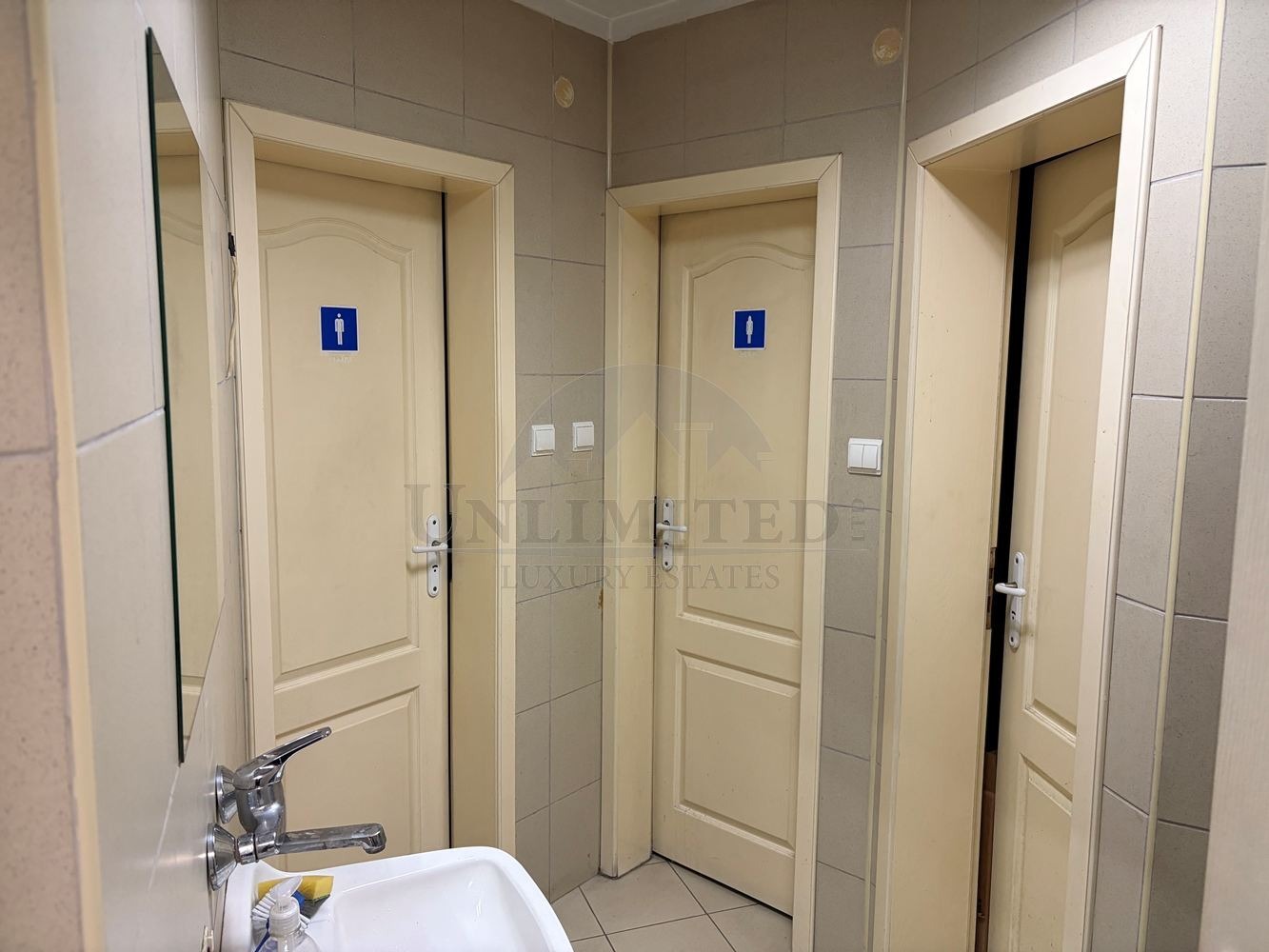 Продава ОФИС, гр. София, Лозенец, снимка 3 - Офиси - 54602614