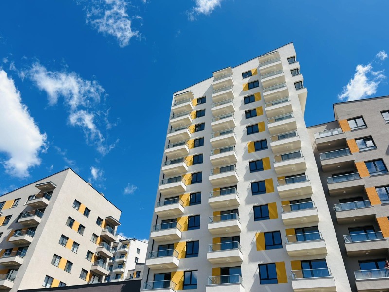 Продава 3-СТАЕН в град Варна, Кайсиева градина - 88 кв.м / 114 206 € » 223 367.52 лв., ЯВЛЕНА - ОФИС ВАРНА