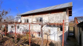 Продажба на имоти в с. Зетьово, област Стара Загора - изображение 2 