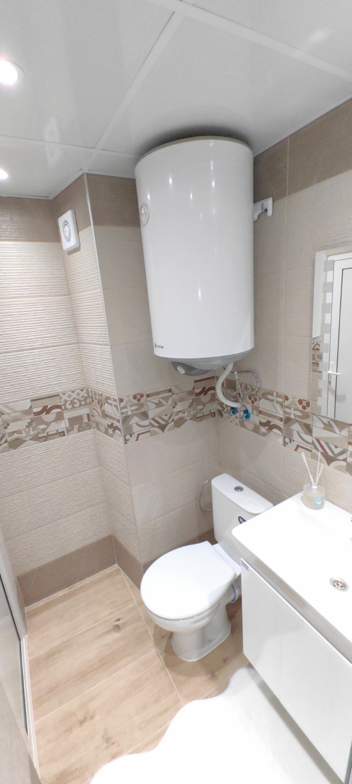 Продава  2-стаен град Варна , Кайсиева градина , 66 кв.м | 51655718 - изображение [14]