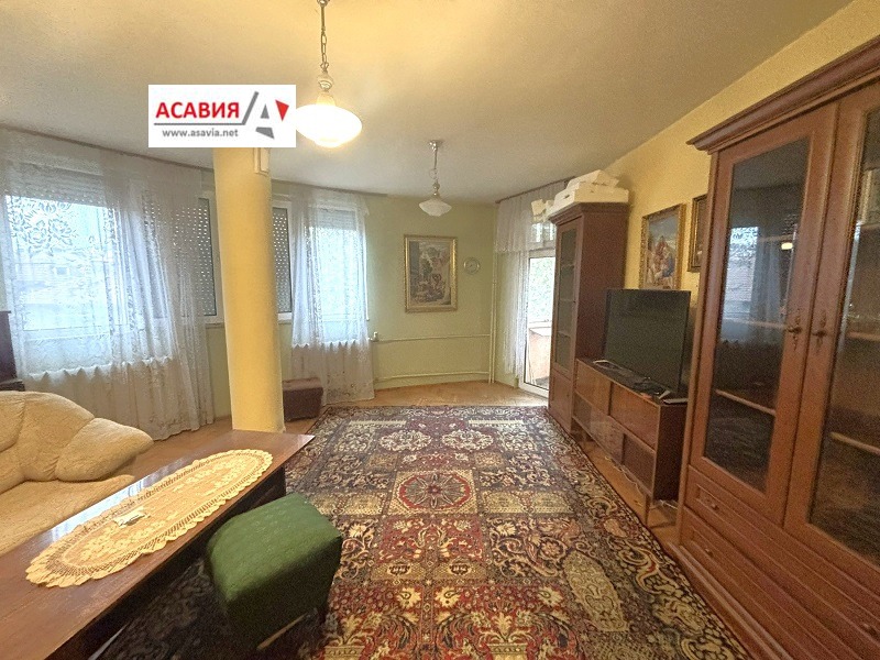 Продава 2-СТАЕН, гр. Плевен, Идеален център, снимка 3 - Апартаменти - 56680347