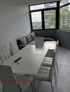 1 dormitorio Lyulin 5, Sofia 3