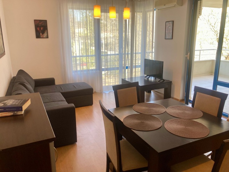 Na prodej  1 ložnice oblast Burgas , k.k. Slančev brjag , 75 m2 | 55602015 - obraz [2]