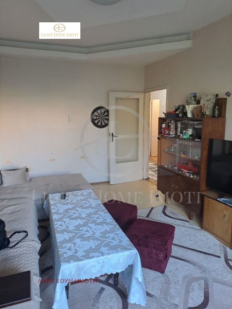 Myytävänä  2 makuuhuonetta Plovdiv , Karšijaka , 88 neliömetriä | 78546621