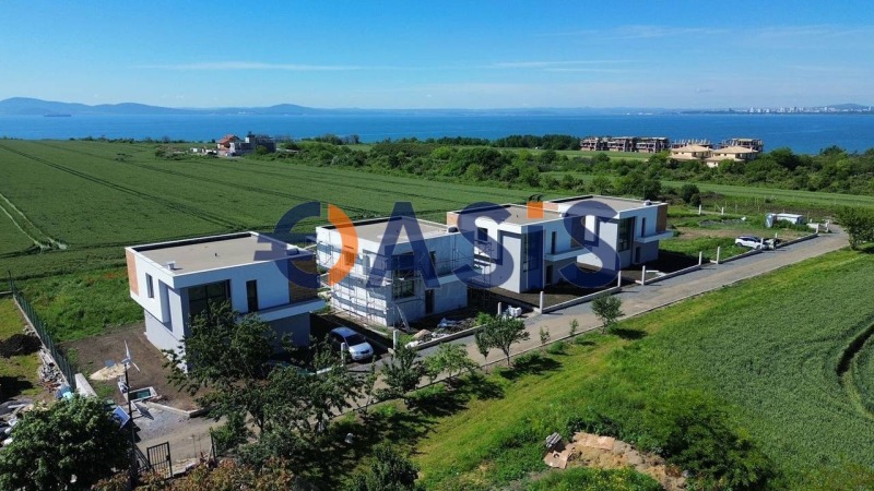 Продава  Къща, област Бургас, гр. Поморие •  300 000 EUR • ID 68007120 — holmes.bg - [1] 