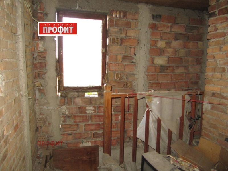 Продава КЪЩА, с. Бенковски, област Пловдив, снимка 6 - Къщи - 52147154