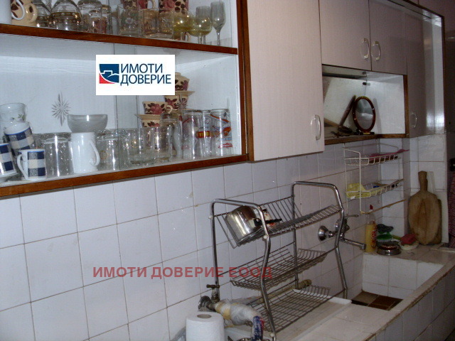 Продава 3-СТАЕН, гр. Варна, Център, снимка 13 - Aпартаменти - 46514860