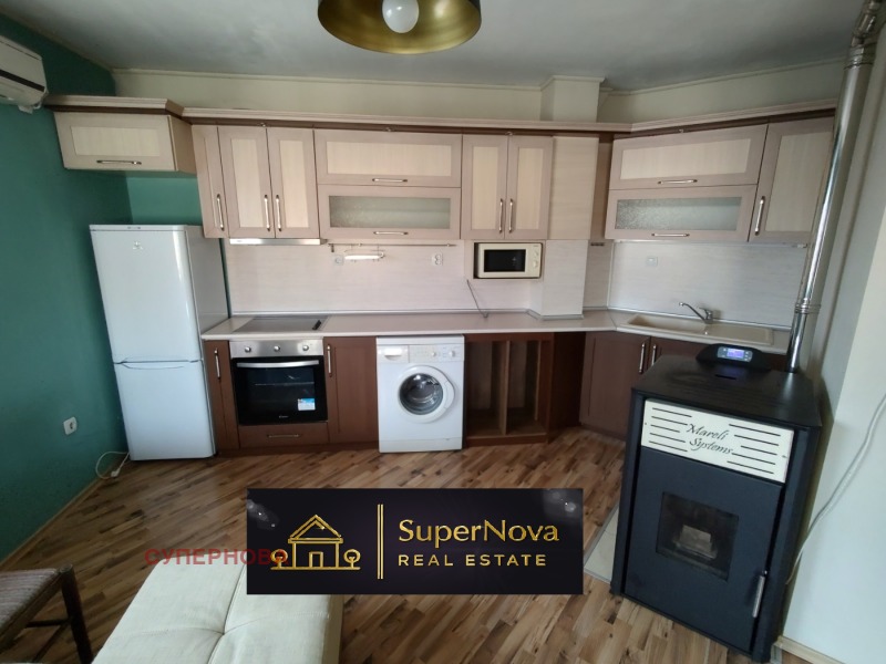 Продава 3-СТАЕН, гр. Хасково, Любен Каравелов, снимка 3 - Aпартаменти - 49352047