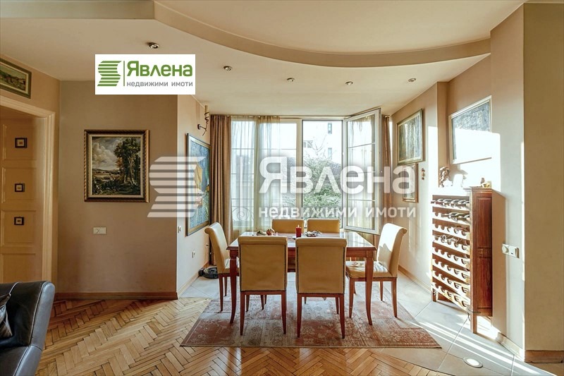 Na prodej  2 ložnice Sofia , Centar , 129 m2 | 64173077 - obraz [7]
