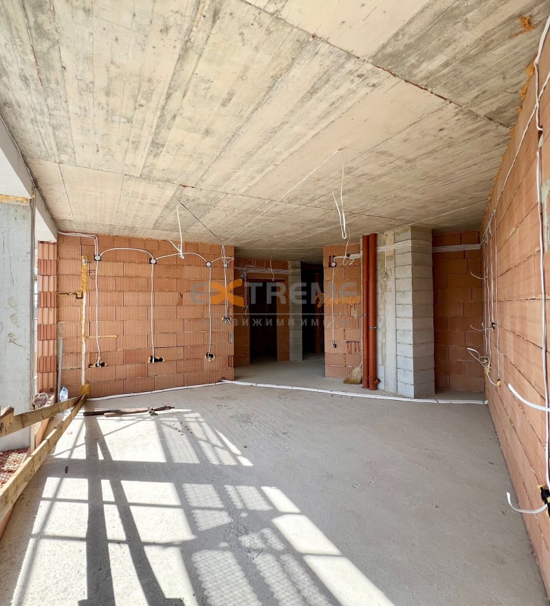 Продаја  2 спаваће собе Варна , Вазраждане 1 , 117 м2 | 33220405