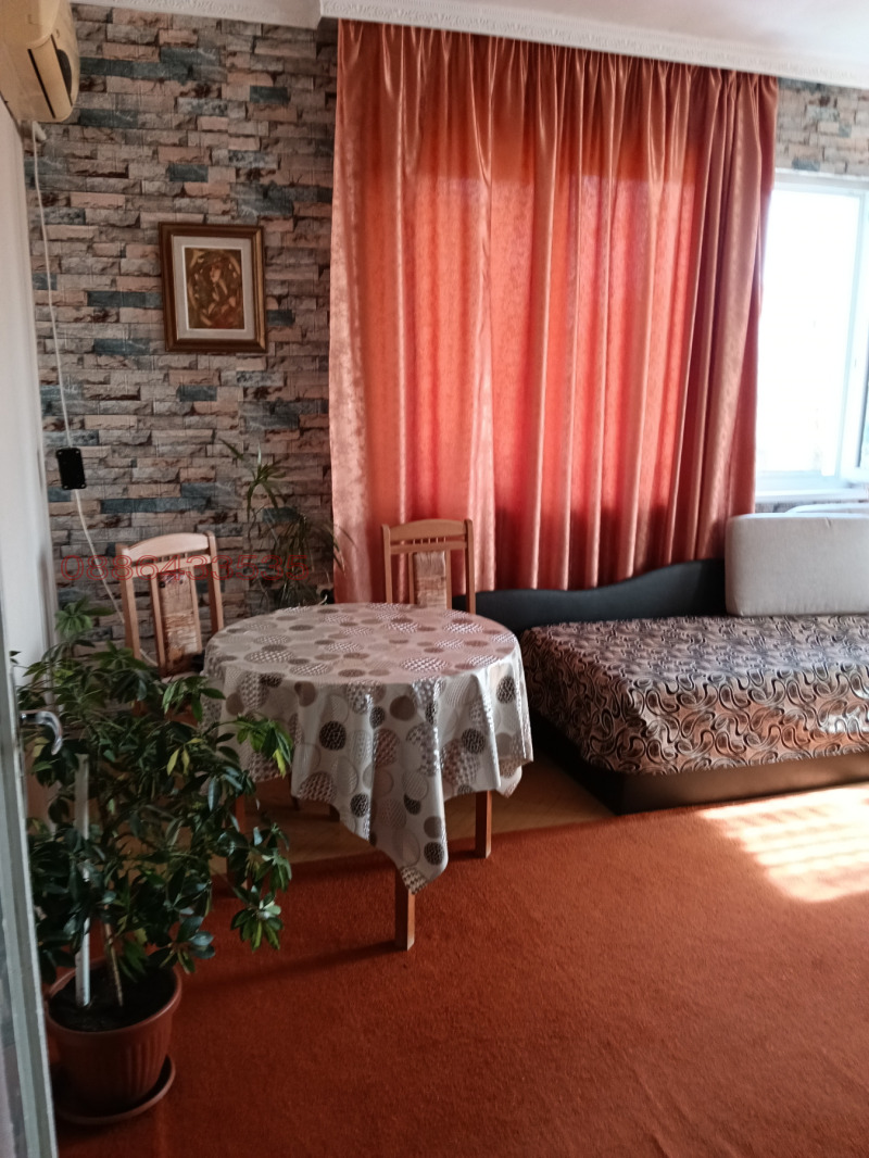 Продава 3-СТАЕН, гр. Чирпан, област Стара Загора, снимка 3 - Апартаменти - 52779833