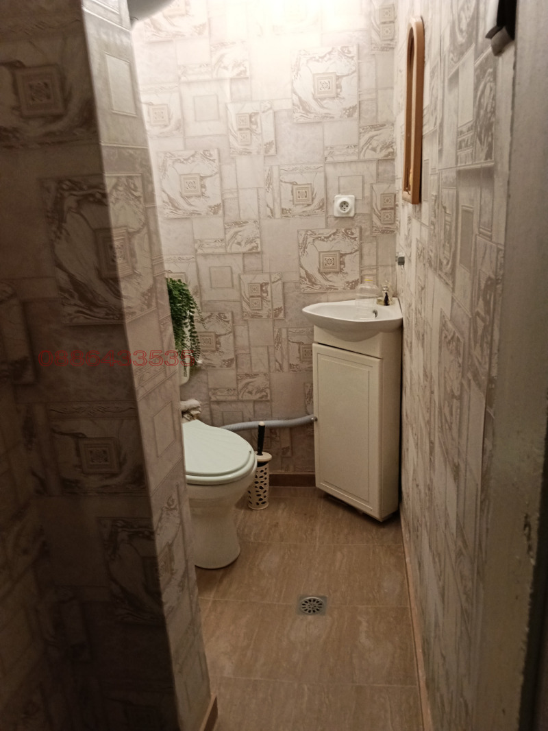 Продава 3-СТАЕН, гр. Чирпан, област Стара Загора, снимка 12 - Апартаменти - 52779833