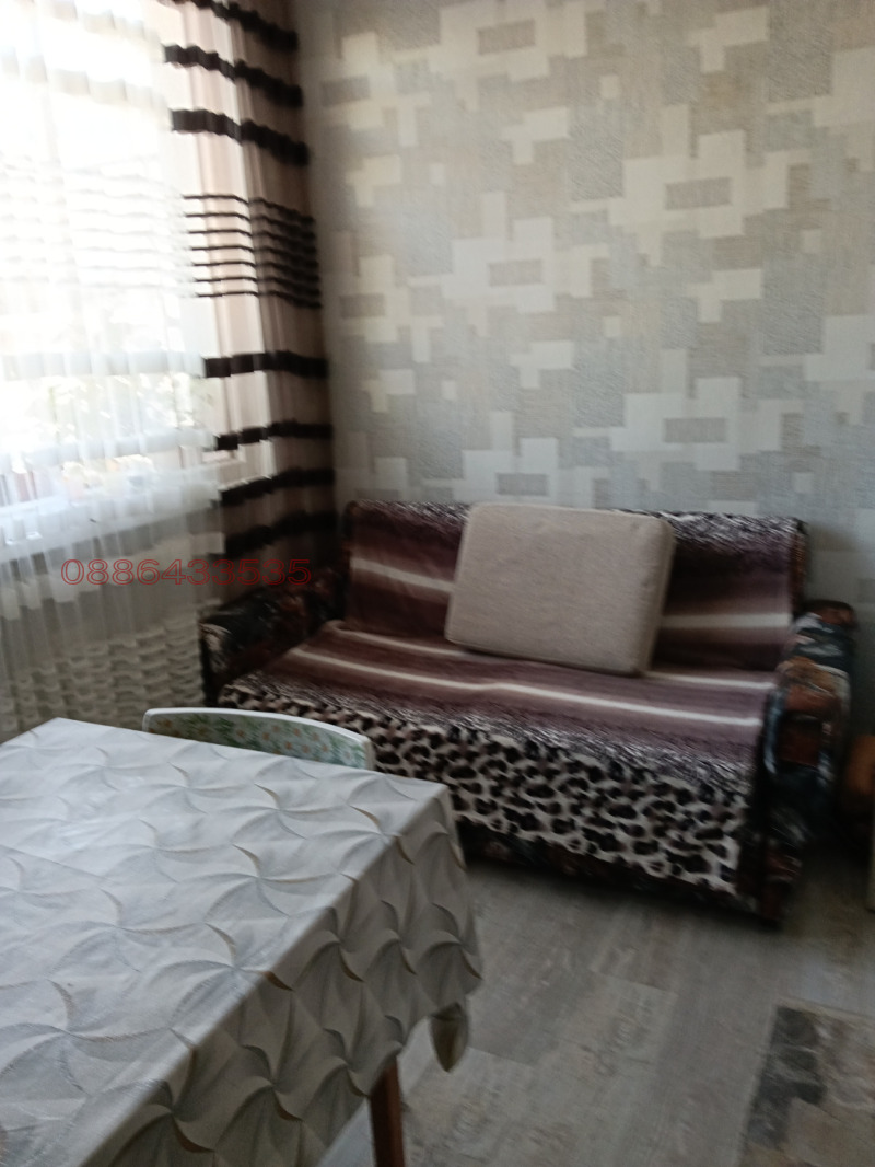 Продава 3-СТАЕН, гр. Чирпан, област Стара Загора, снимка 9 - Апартаменти - 52779833