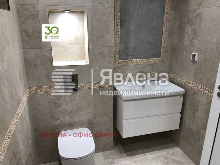 Продава 3-СТАЕН, гр. Варна, Център, снимка 3 - Апартаменти - 53699957