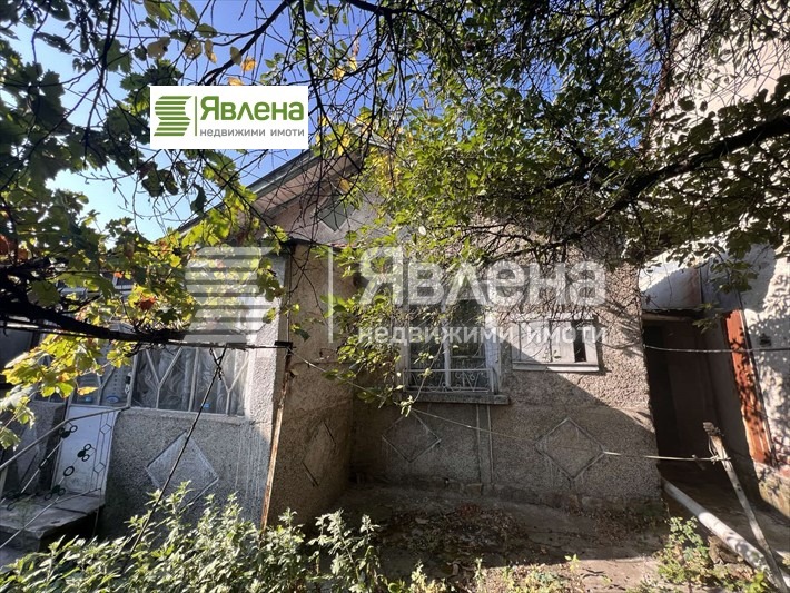 Te koop  Huis Sofia , Ljulin 8 , 52 m² | 95057894