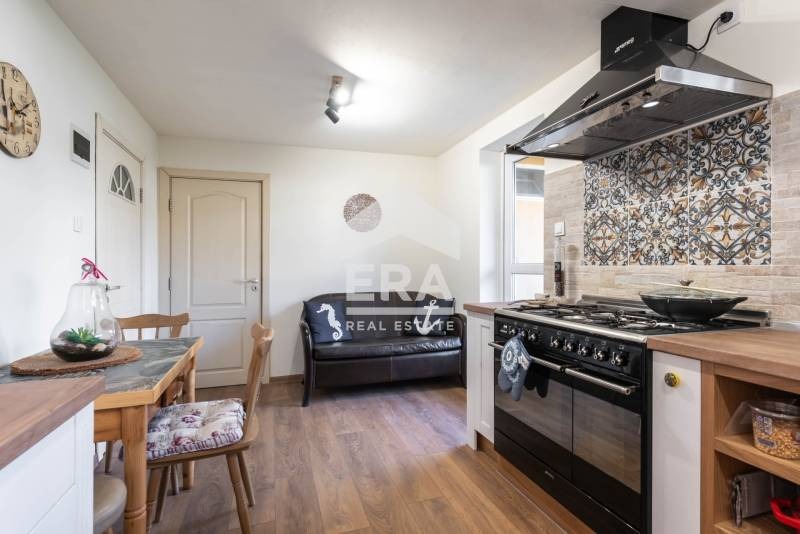 Продава КЪЩА, гр. Варна, м-т Долна Трака, снимка 11 - Къщи - 55374332