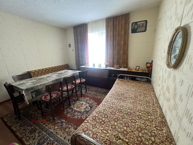 Продава КЪЩА в област Шумен, с. Кълново - 90 кв.м / 30 677.51 € » 60 000 лв., ЕР/ЕН