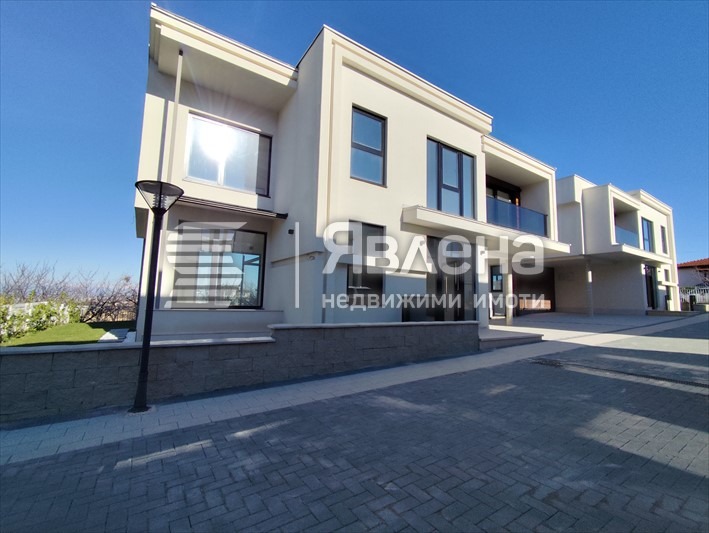 На продаж  Будинок область Пловдив , Марково , 363 кв.м | 35644152