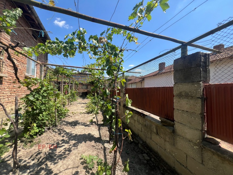 Продава  Къща област Шумен , с. Кълново , 90 кв.м | 22756215 - изображение [12]