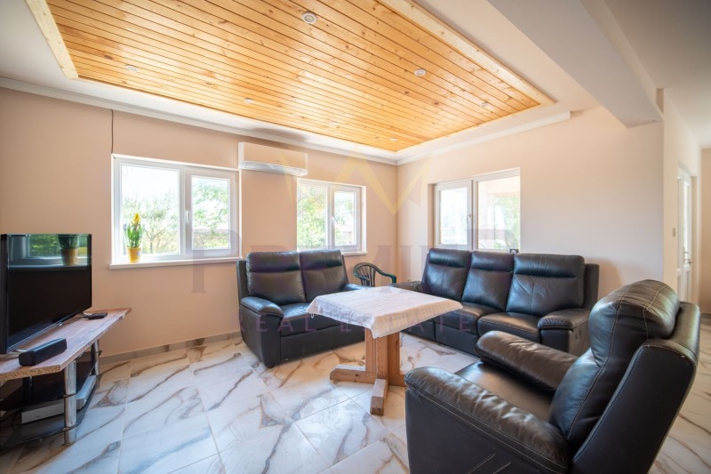 Продава  Къща област Варна , с. Генерал Кантарджиево , 145 кв.м | 60471971 - изображение [8]