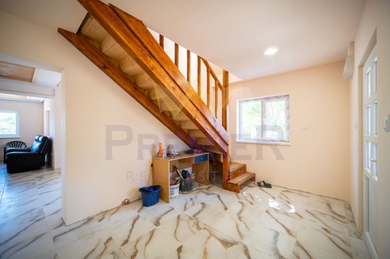 Продава  Къща област Варна , с. Генерал Кантарджиево , 145 кв.м | 60471971 - изображение [2]