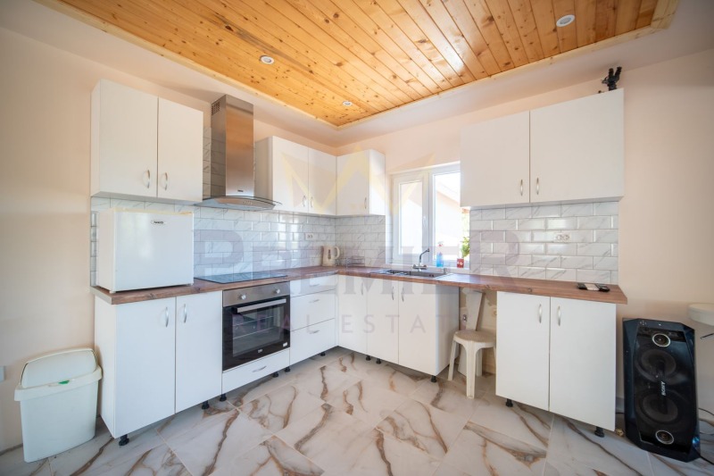 Продава  Къща област Варна , с. Генерал Кантарджиево , 145 кв.м | 60471971 - изображение [6]