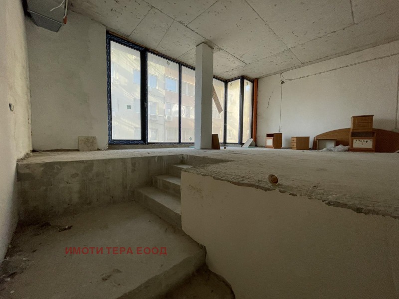 Продава  Заведение град Варна , Цветен квартал , 360 кв.м | 55197035 - изображение [4]