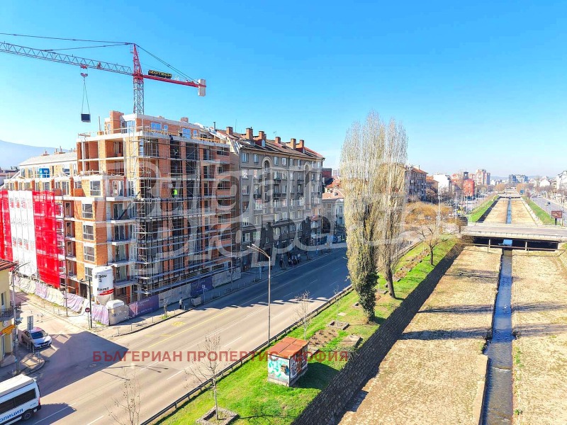 Na prodej  1 ložnice Sofia , Centar , 66 m2 | 33037047 - obraz [14]
