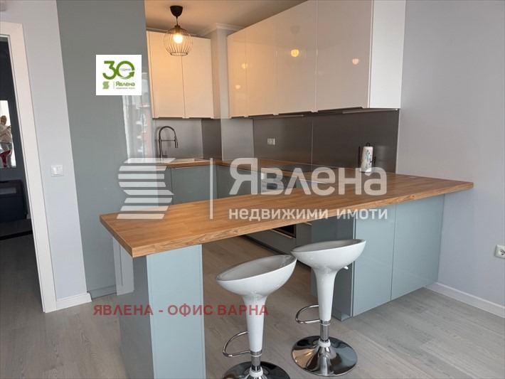 Продава 2-СТАЕН, гр. Варна, к.к. Св.Св. Константин и Елена