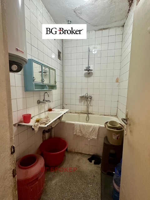 Продава 3-СТАЕН, гр. Бургас, Център, снимка 14 - Апартаменти - 54407060