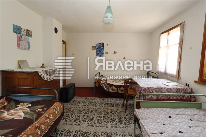 Продава КЪЩА, с. Орехово, област Смолян, снимка 8 - Къщи - 56135363