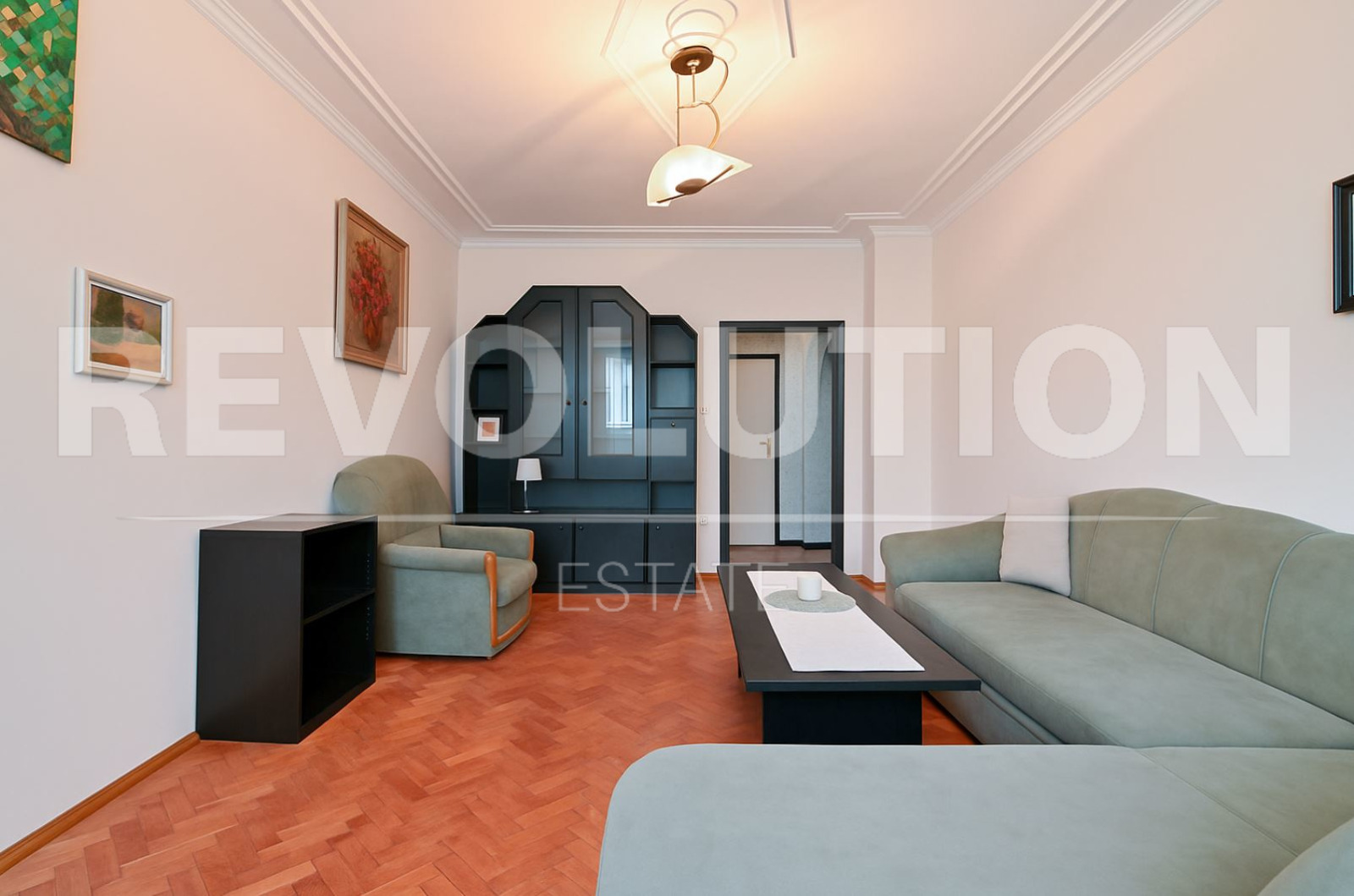 Продава 2-СТАЕН, гр. София, Изток, снимка 2 - Апартаменти - 50878148