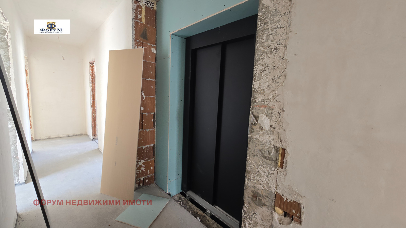 Продава МНОГОСТАЕН, гр. Пловдив, Остромила, снимка 2 - Апартаменти - 56706094