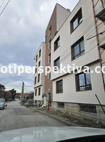 Продава  2-стаен град Пловдив , Христо Смирненски , 70 кв.м | 74077600 - изображение [2]