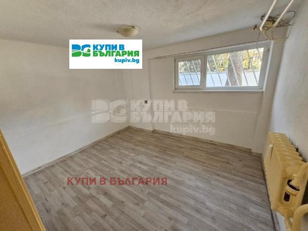 Продава 2-СТАЕН, гр. София, Изток