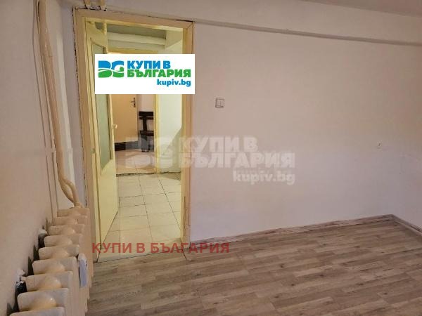 Продава 2-СТАЕН, гр. София, Изток, снимка 3 - Апартаменти - 54967646