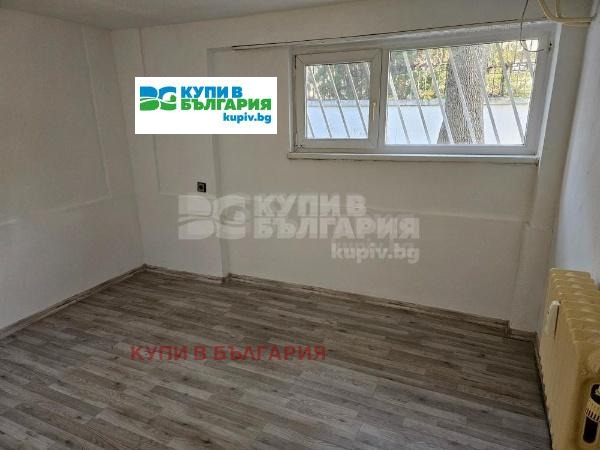 Продава 2-СТАЕН, гр. София, Изток, снимка 2 - Апартаменти - 54967646