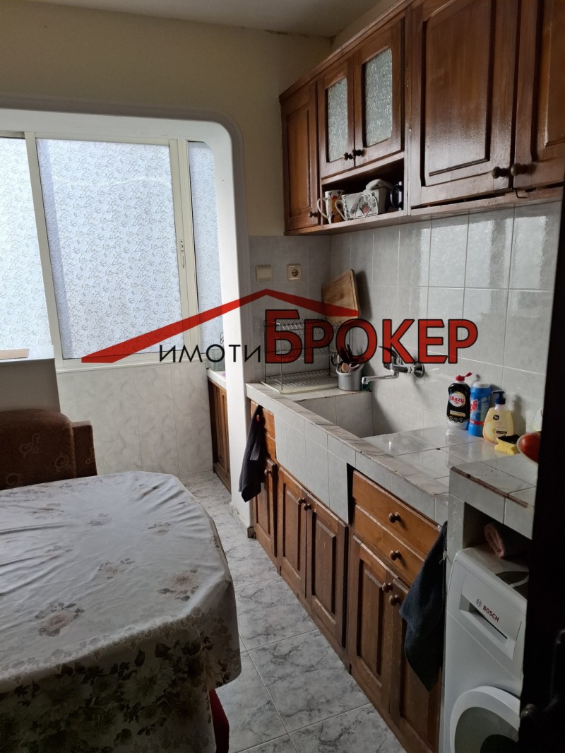 Продава  3-стаен град Сливен , Център , 82 кв.м | 42668507 - изображение [5]