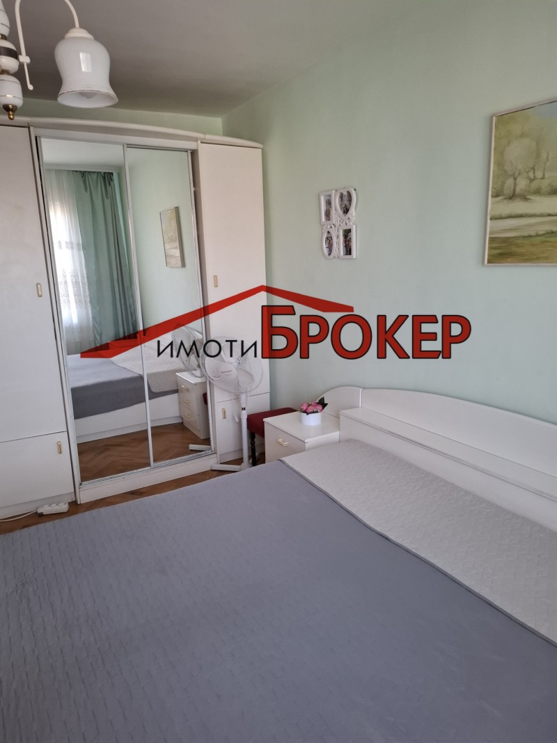 Продава  3-стаен град Сливен , Център , 82 кв.м | 42668507 - изображение [14]