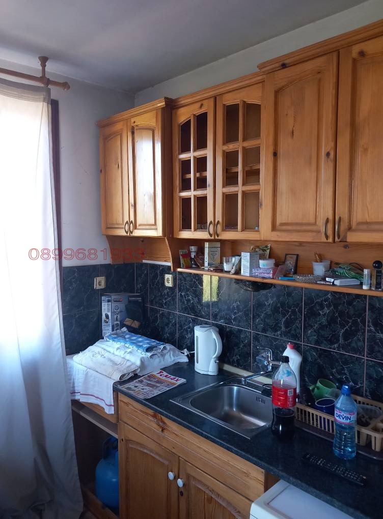 Продава ЕТАЖ ОТ КЪЩА, гр. Кюстендил, Върташево, снимка 4 - Етаж от къща - 54661317