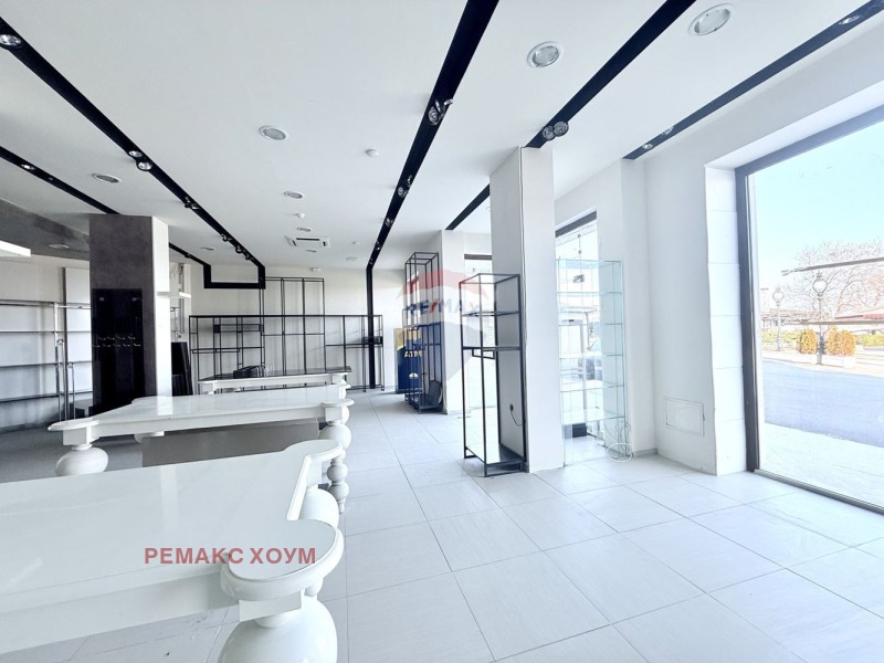 Продава МАГАЗИН, гр. Варна, област Варна, снимка 16 - Магазини - 53390075