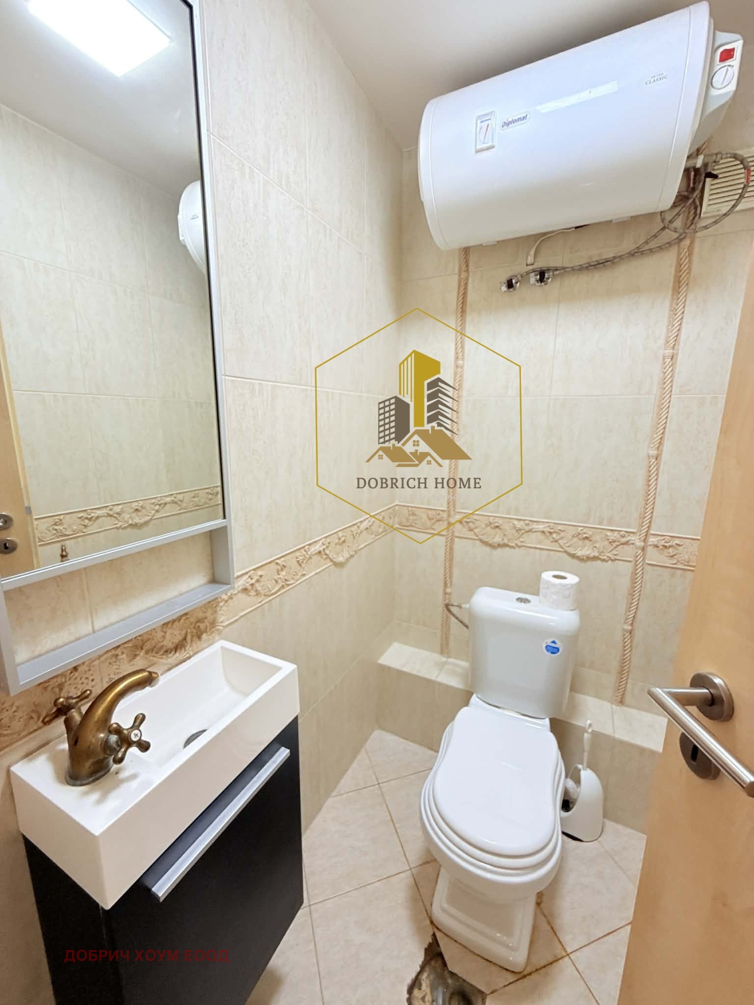 Продава 3-СТАЕН, гр. Добрич, Център, снимка 17 - Апартаменти - 55373770